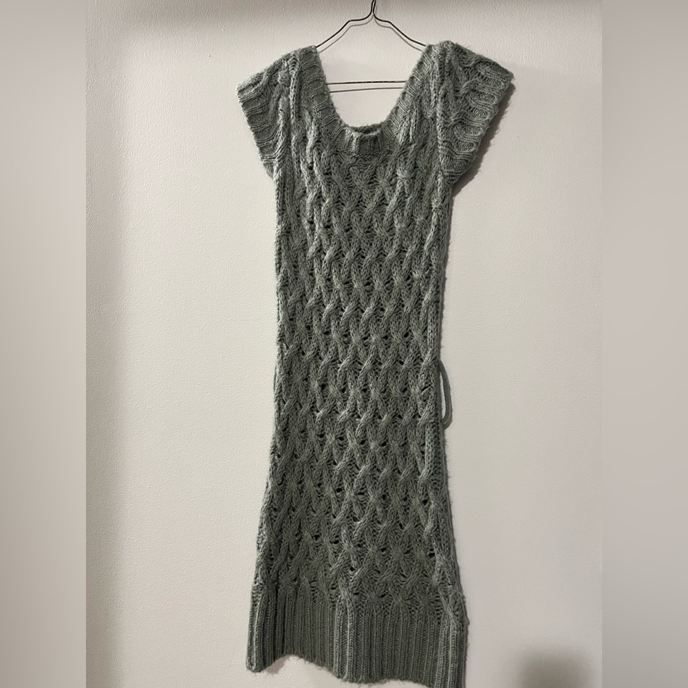 Rue21 grey knitted sweater dress